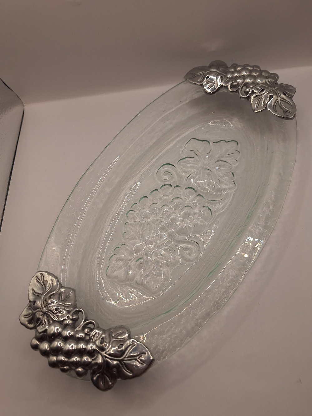 Arthur Court 2008 Grape Motif Glass Serving Tray with Aluminum Handles